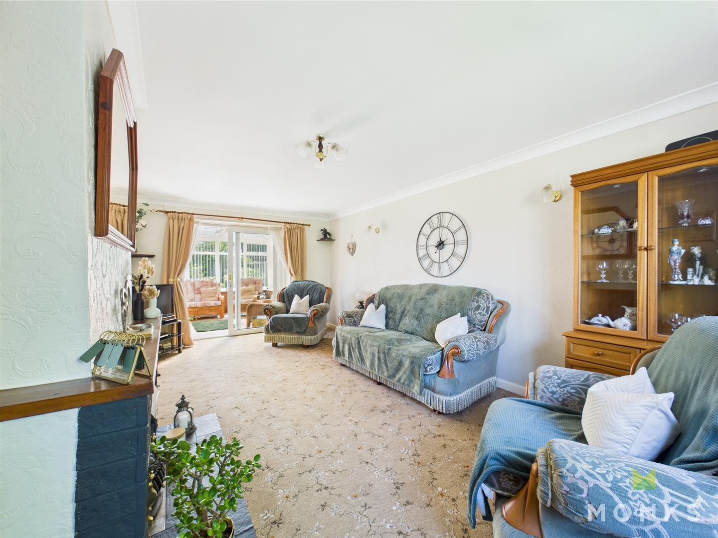 15 The Willows, Oswestry, SY11 4JX For Sale